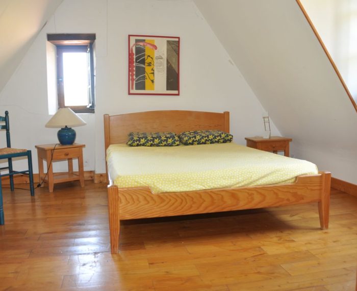 Petite-Maison-Chambre-1ere-Et
